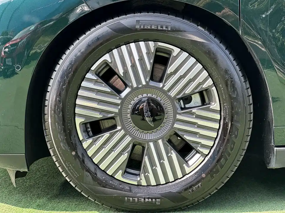 Geely Galaxy Wing true L380