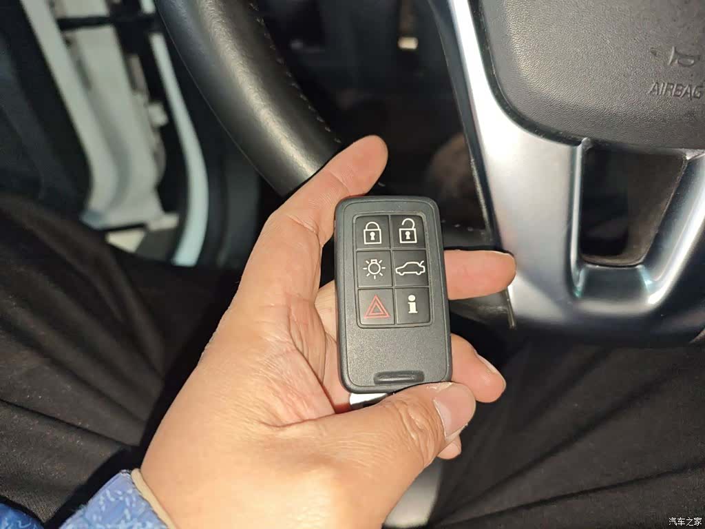 Volvo S60, 2017 17