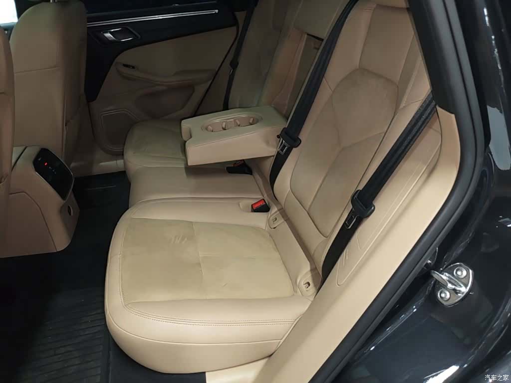 Porsche Macan, 2019 13