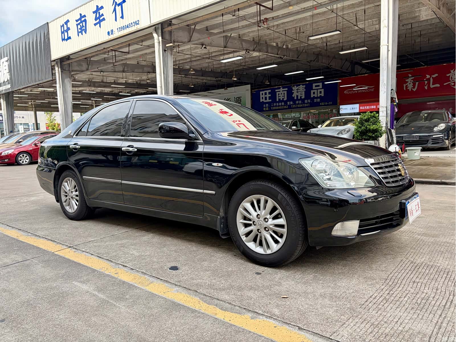 Toyota Crown, 2008 3