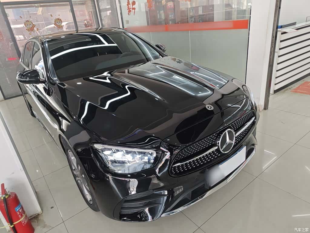 Mercedes-Benz E-Class, 2023 22