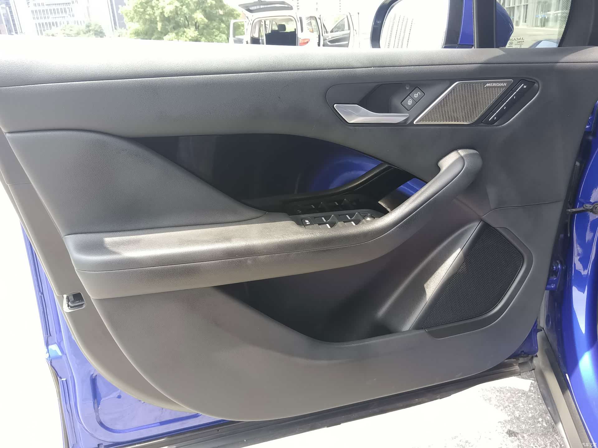 Jaguar I-PACE, 2020 14