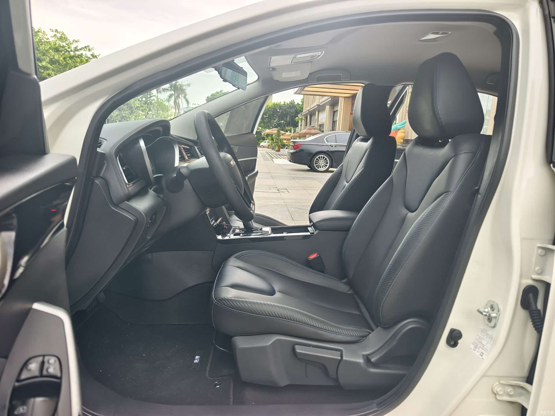 Nissan D60EV, 2022 11