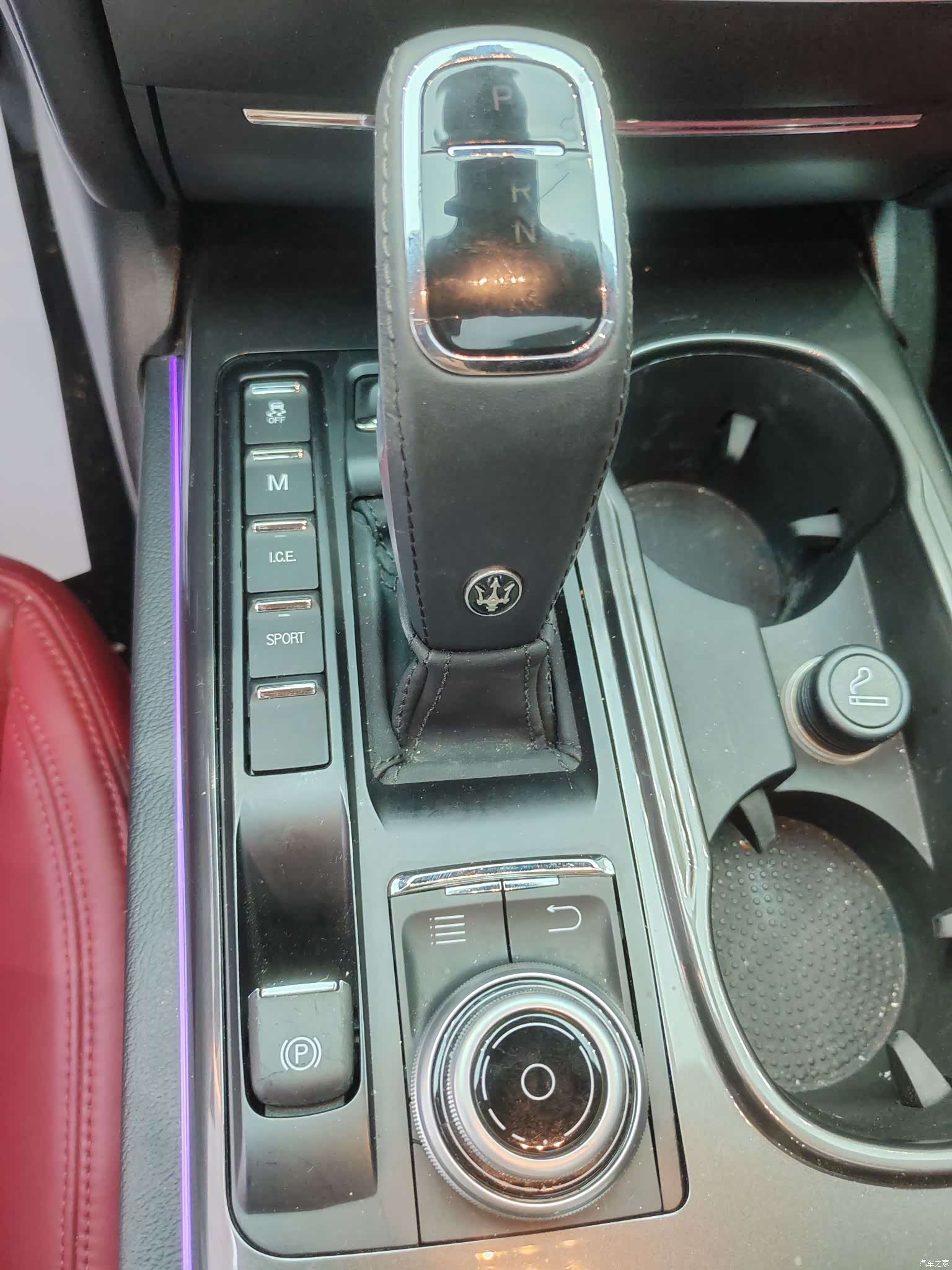 Maserati Ghibli, 2018 13