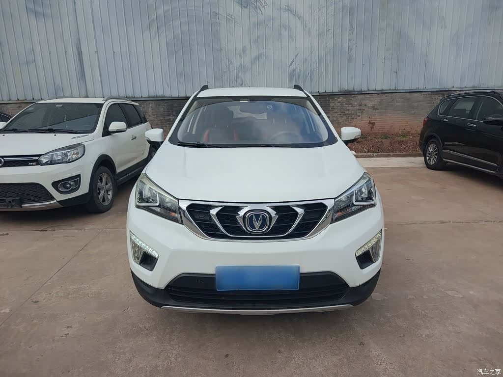 Changan CS15, 2016 3