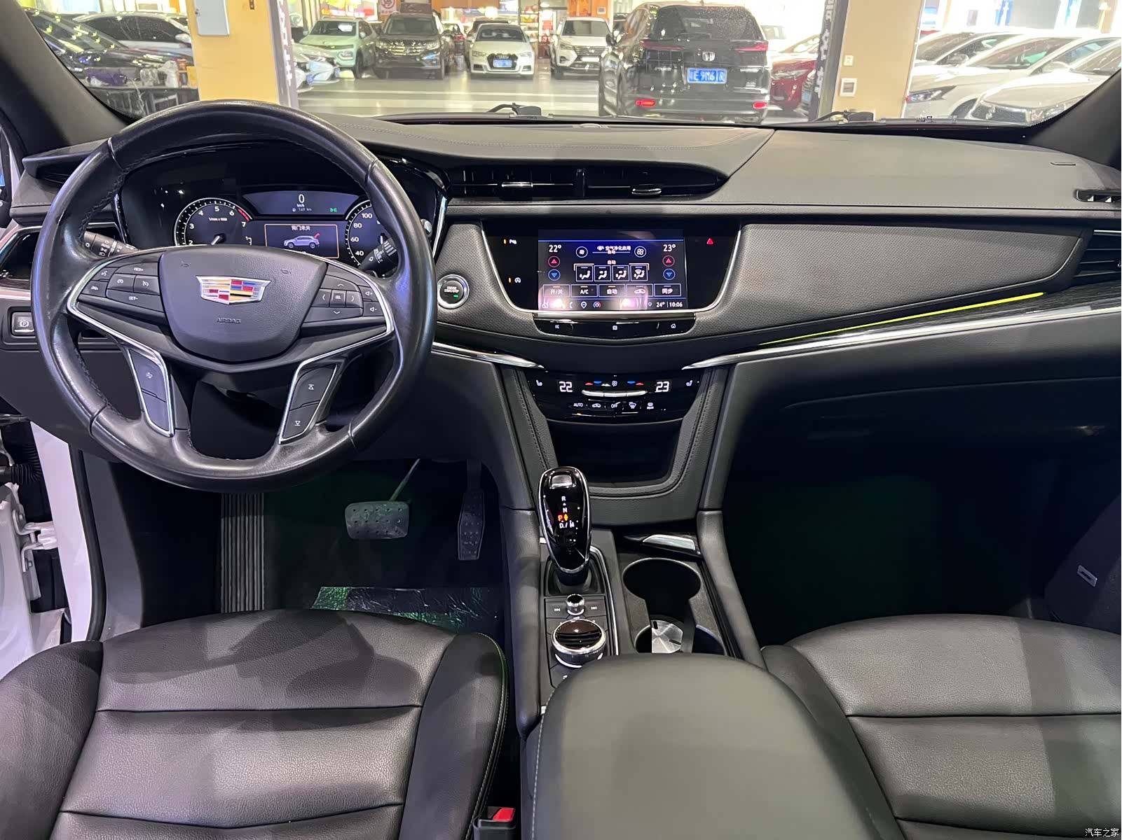 Cadillac XT5, 2021 10
