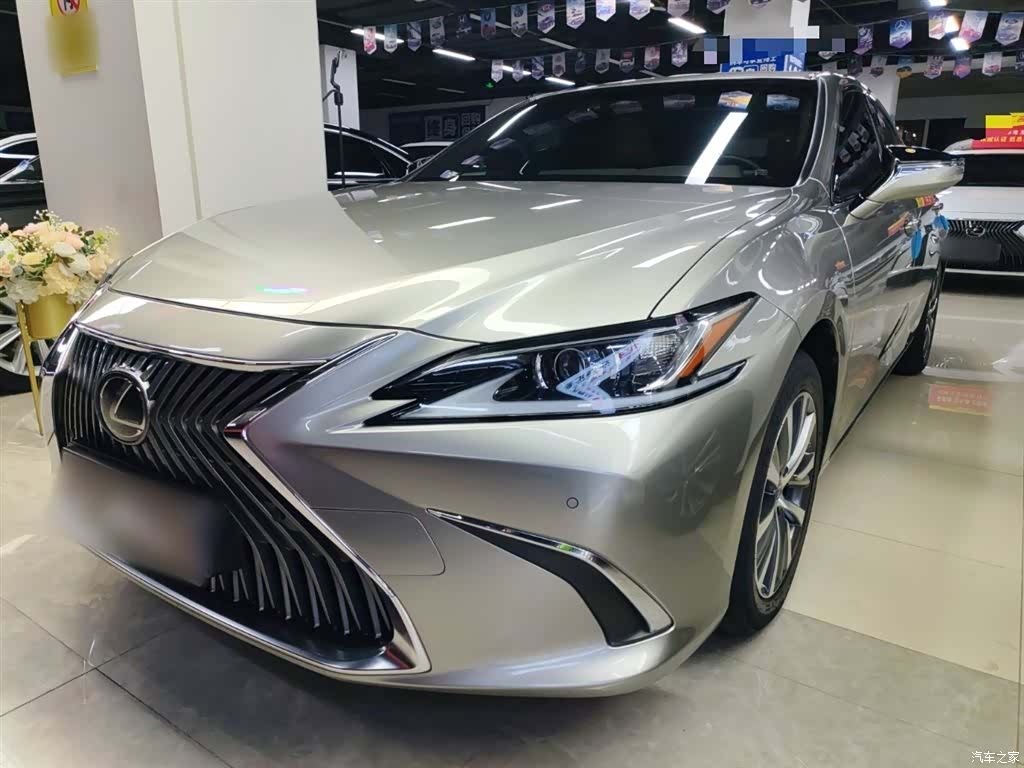 Lexus ES, 2020 2