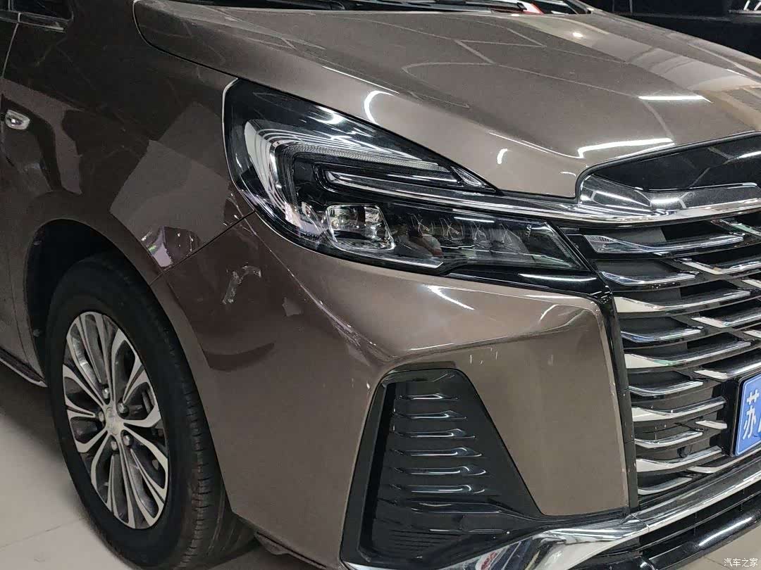 Buick GL8, 2022 6
