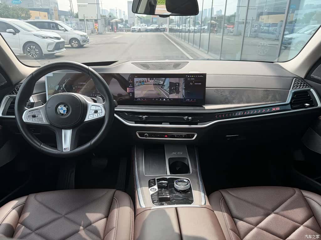 BMW X5, 2024 все фото