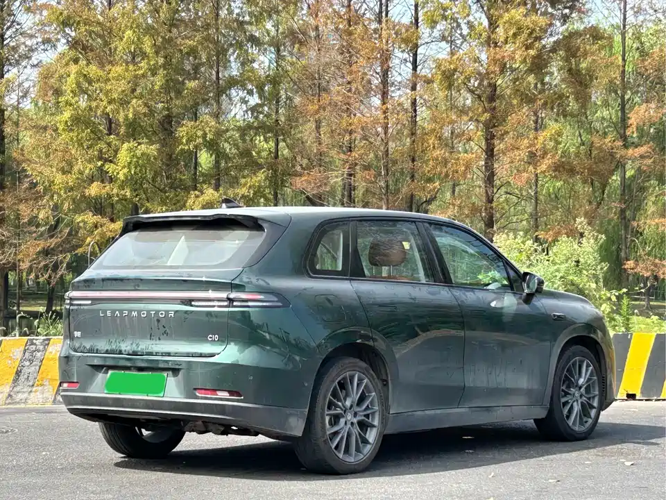 Leapmotor C10