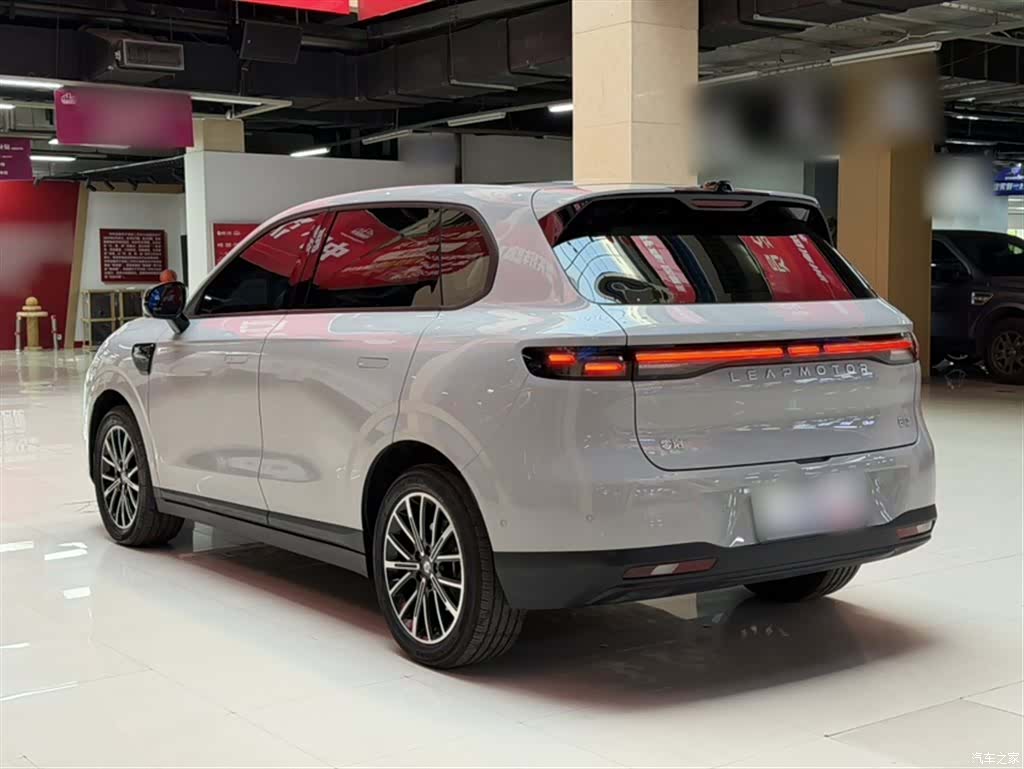 Leapmotor B10, 2025 13