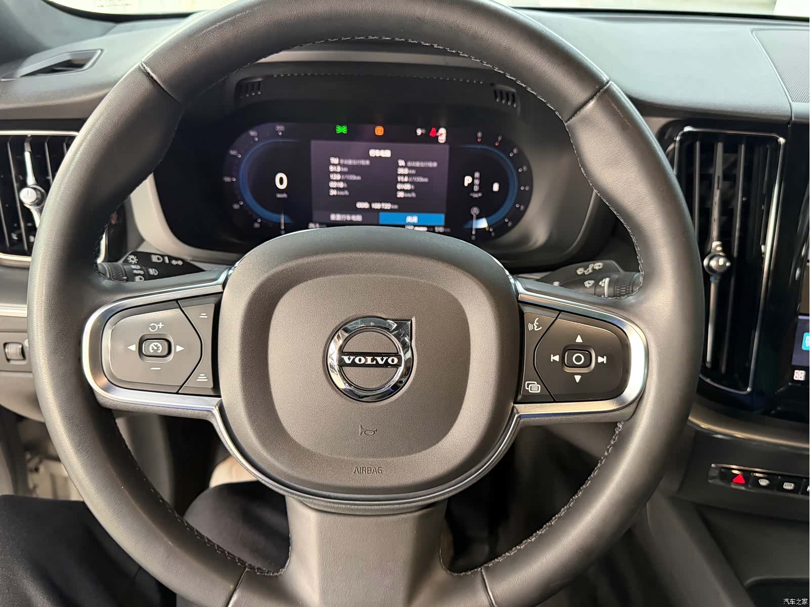 Volvo XC60, 2021 10