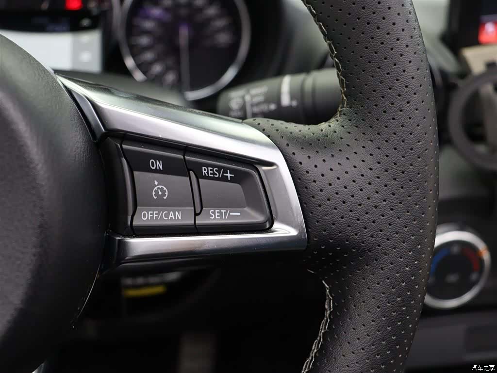 Mazda MX-5, 2023 12