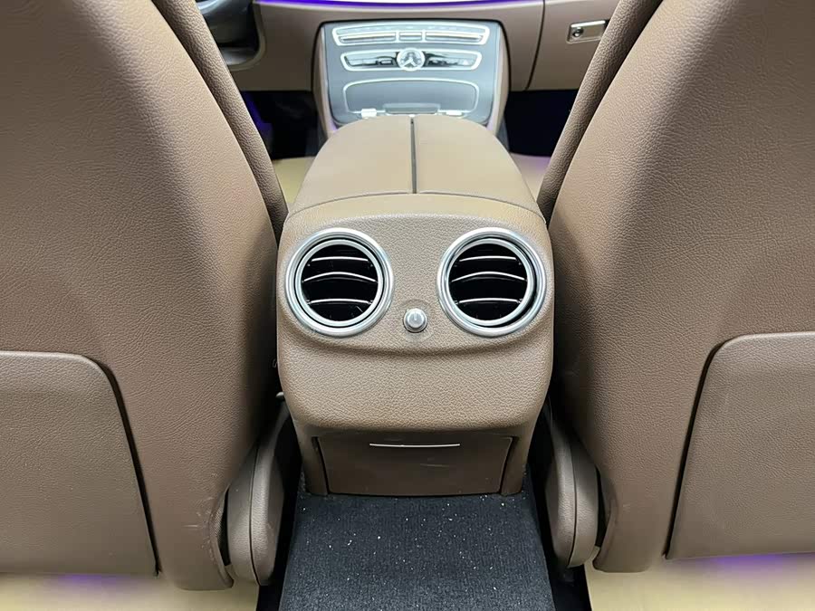 Mercedes-Benz E-Class 2019, фото 38