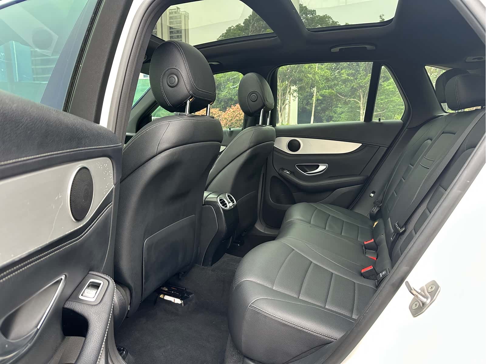 Mercedes-Benz GLC, 2016 12