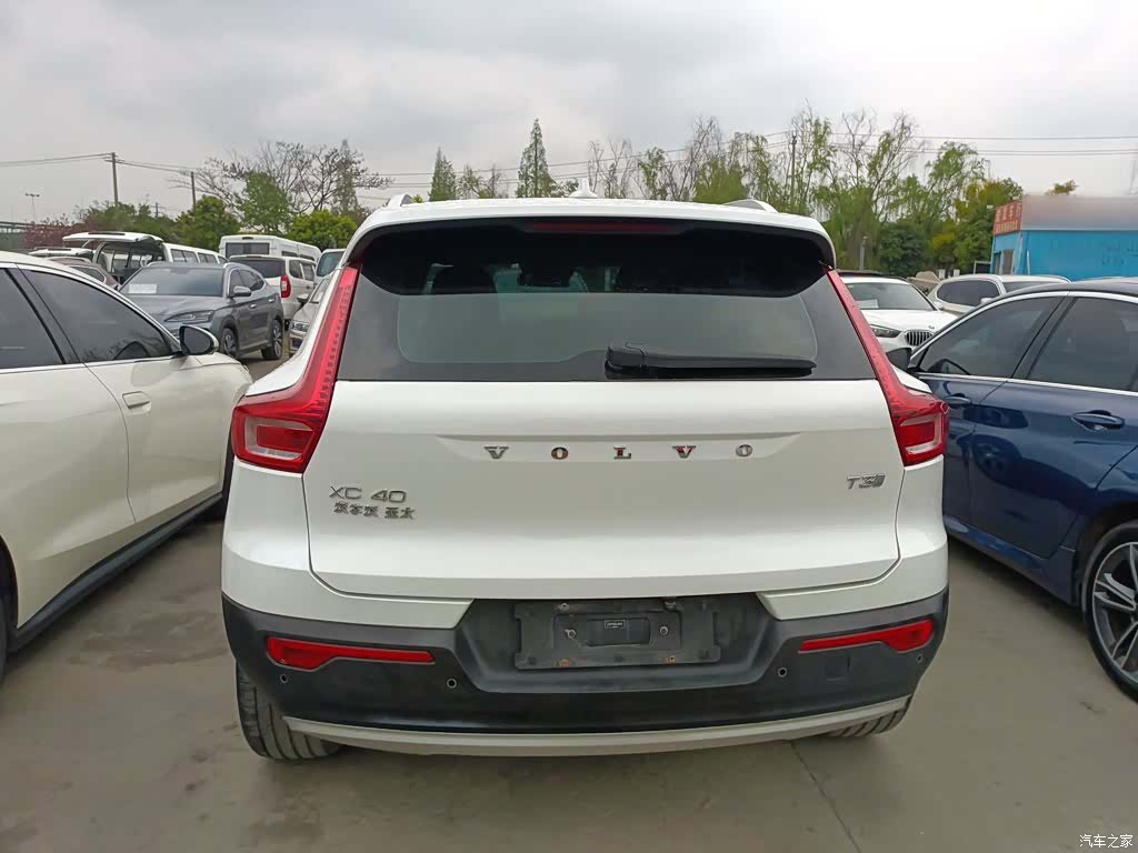 Volvo XC40, 2019 4
