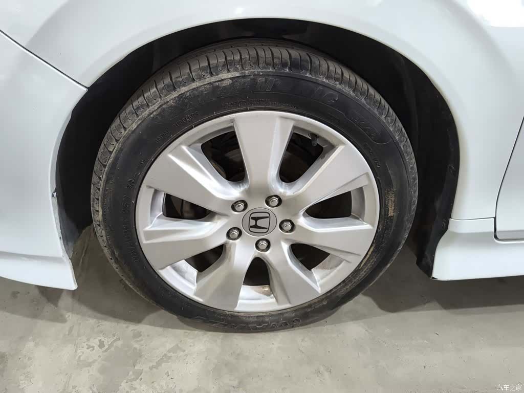 Honda Jade, 2017 23