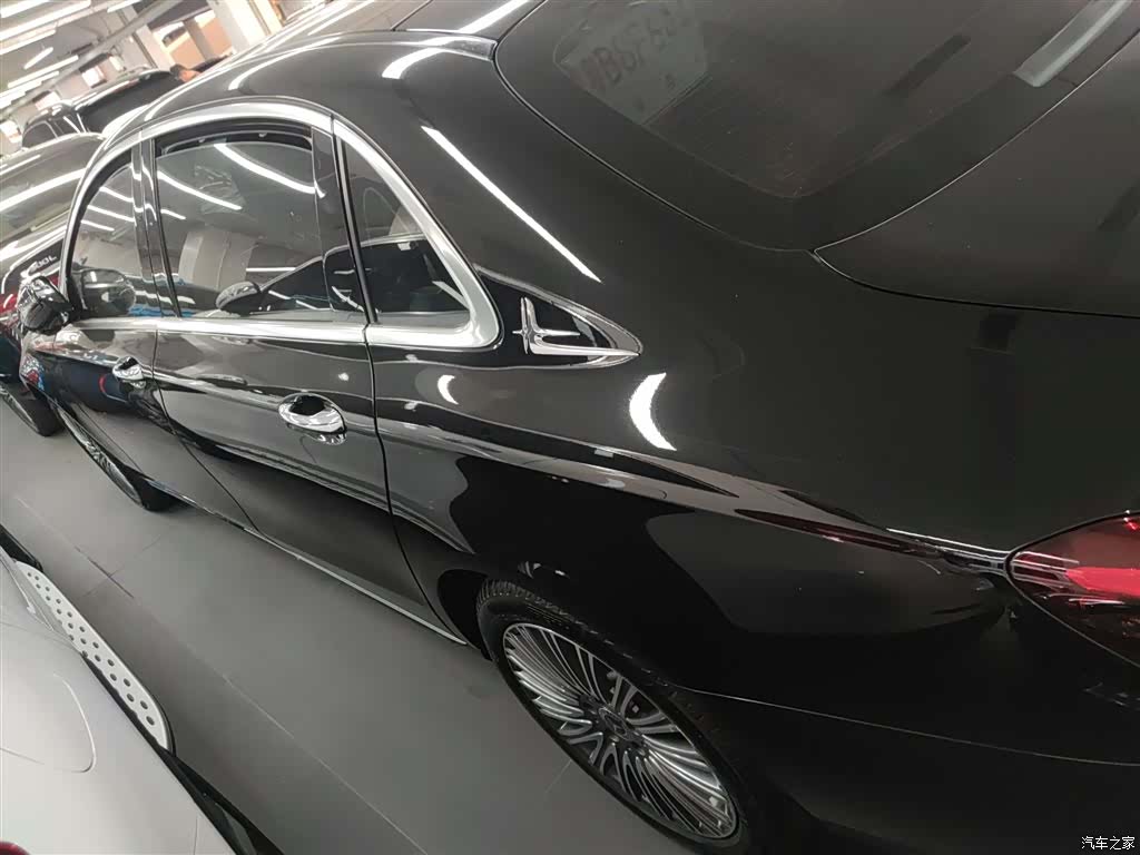 Mercedes-Benz E-Class, 2022 все фото