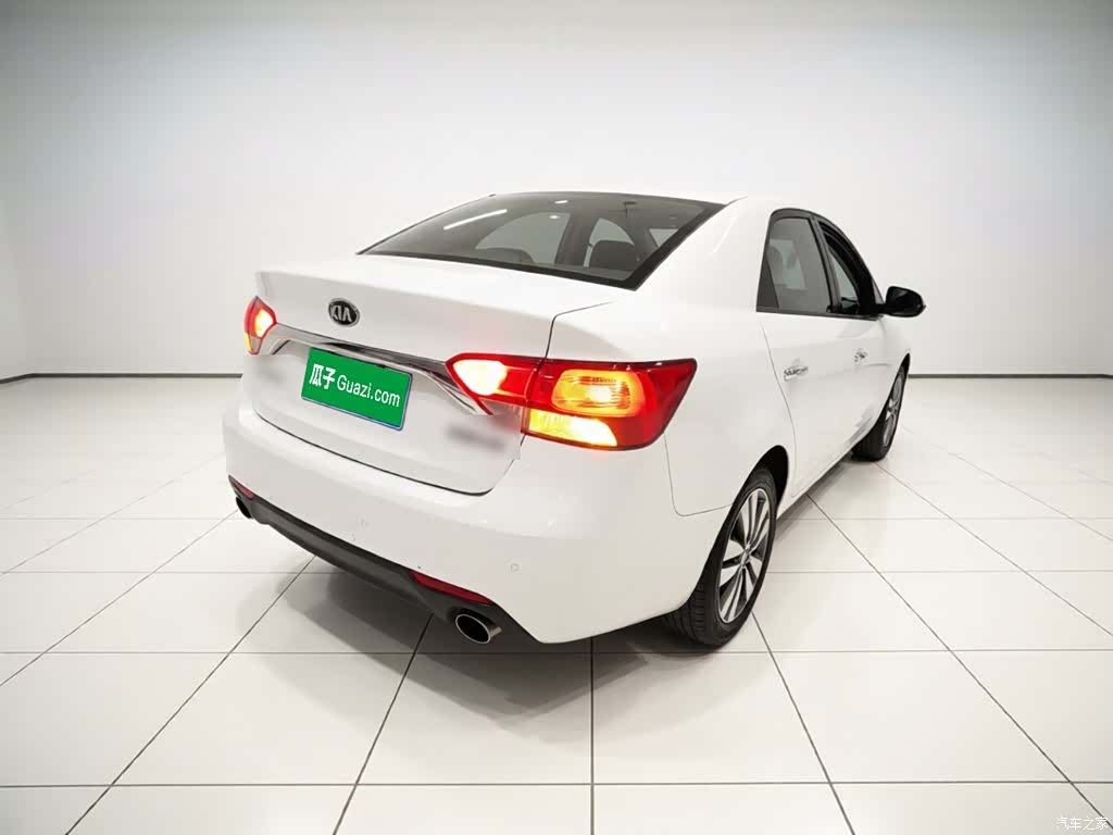 Kia GLS, 2014 все фото