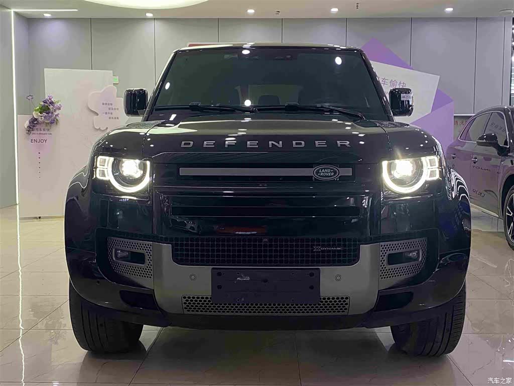 Land Rover Defender, 2022 2