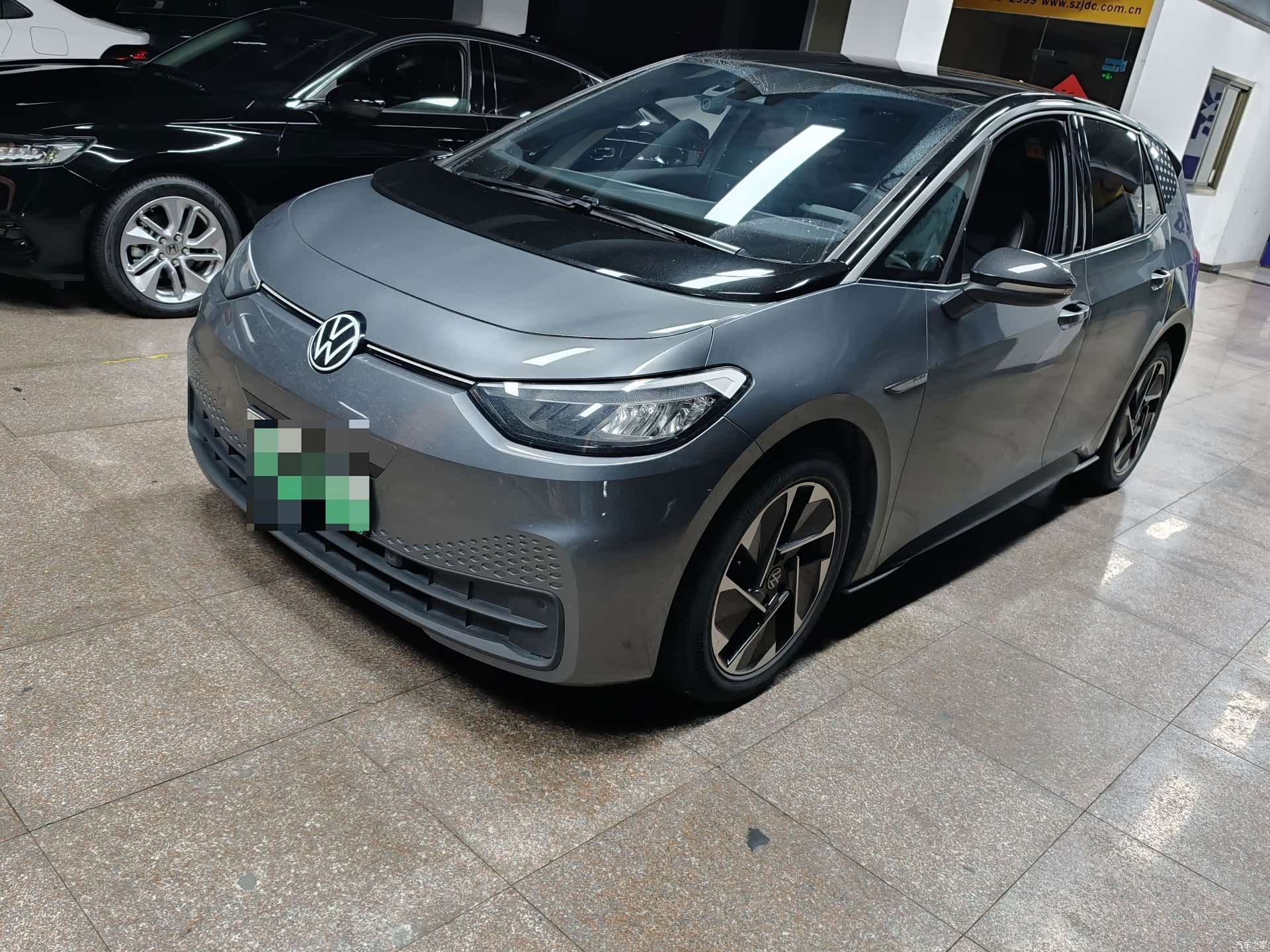 Volkswagen ID.3, 2023 1