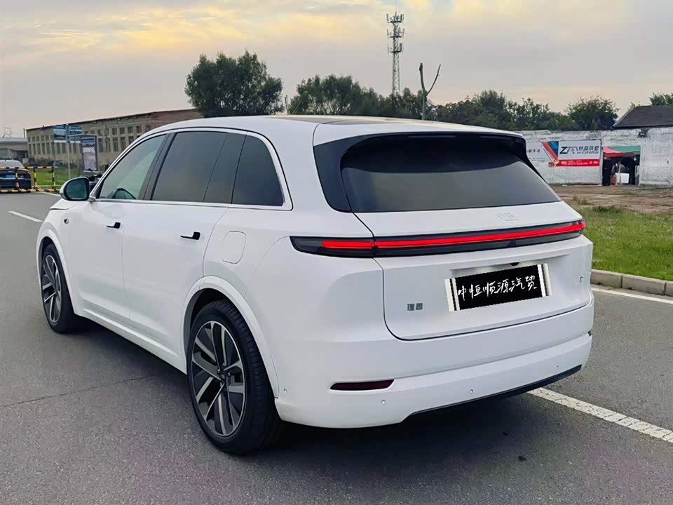 Li Auto Ideal L7