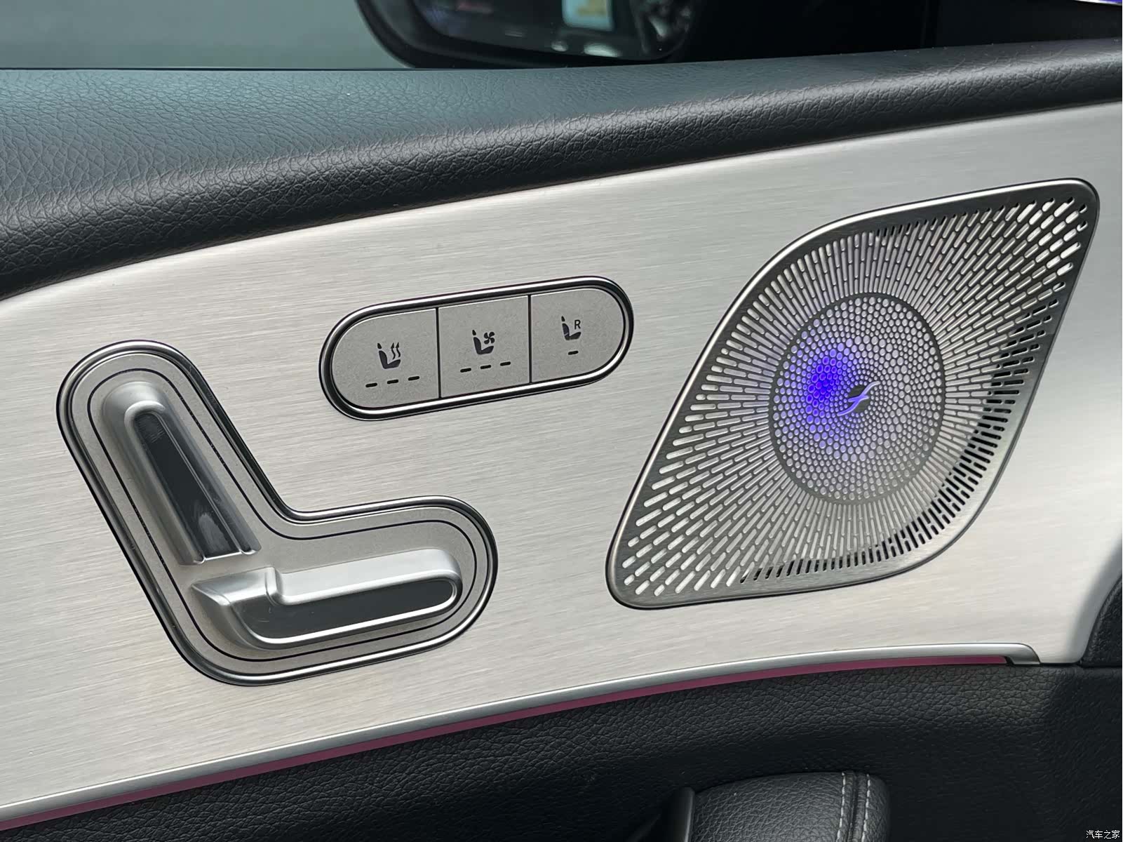 Mercedes-Benz GLE, 2023 18