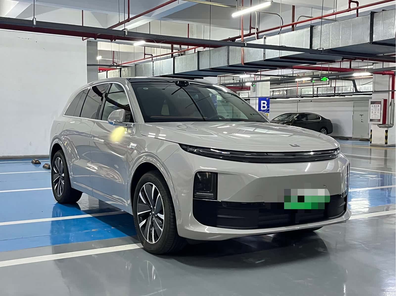 Li Auto L6, 2025 3