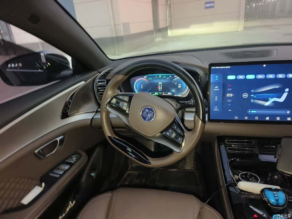 BYD Han, 2022 3
