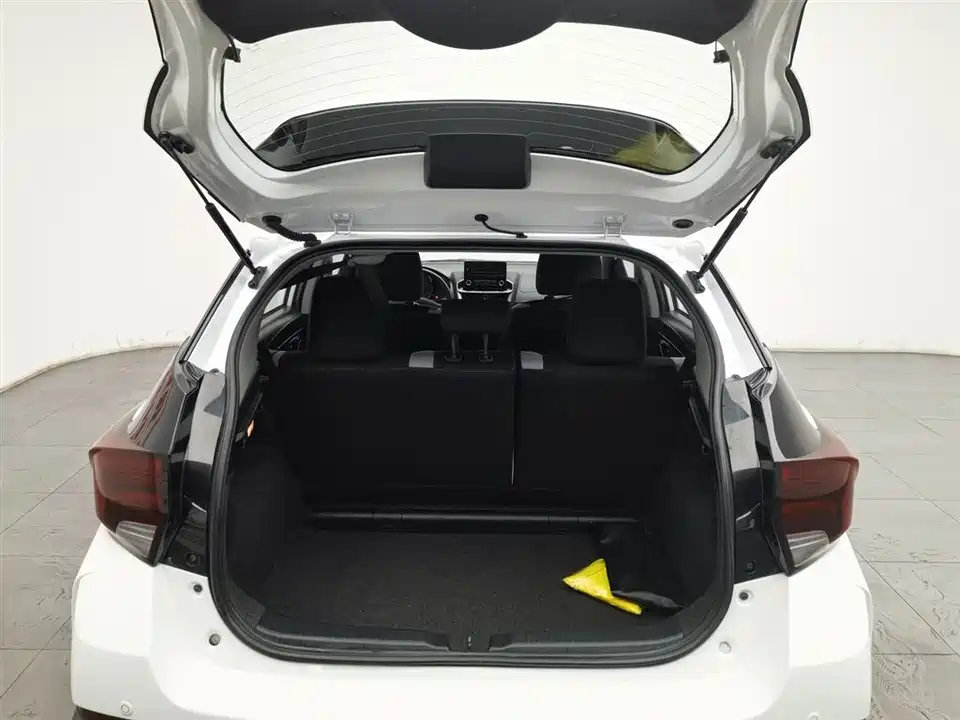 Toyota YARiS L Zhixuan