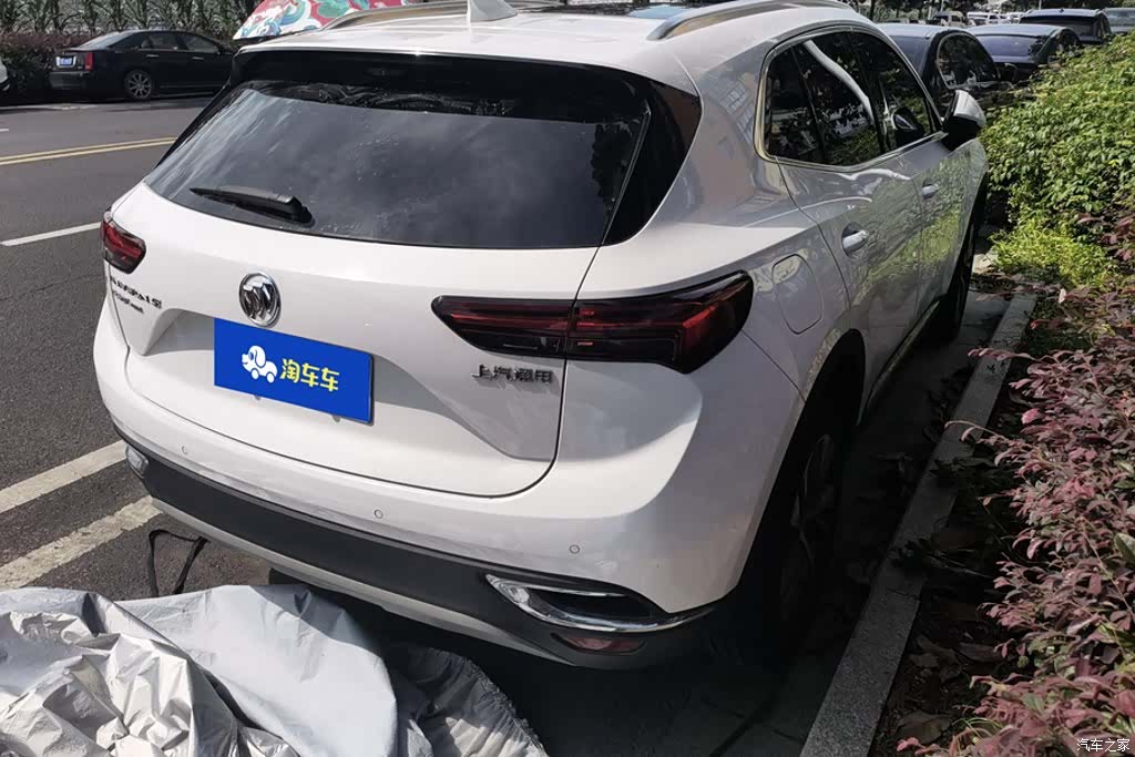 Buick Envision, 2021 3