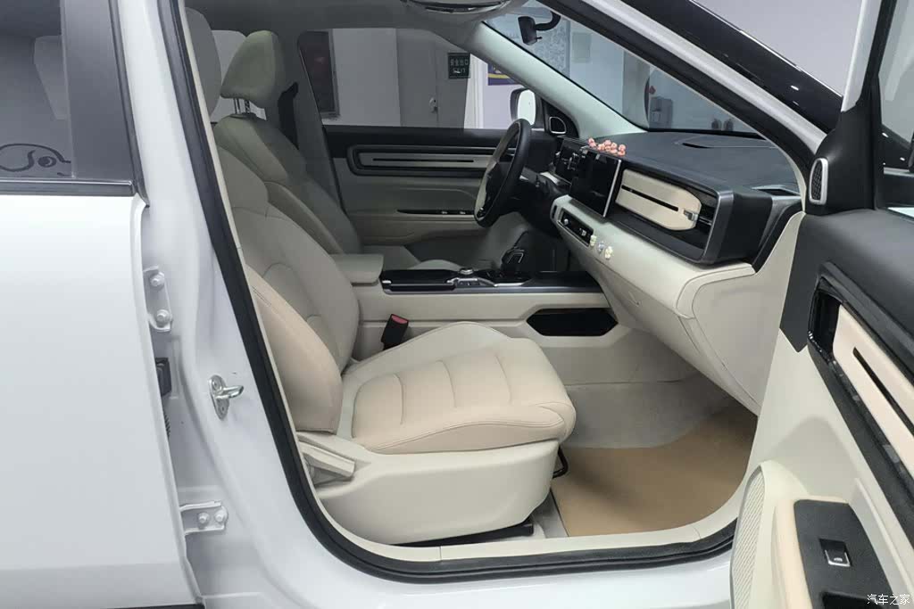 Geely Icon, 2023 8