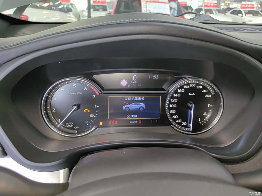 Cadillac XT4, 2019 12
