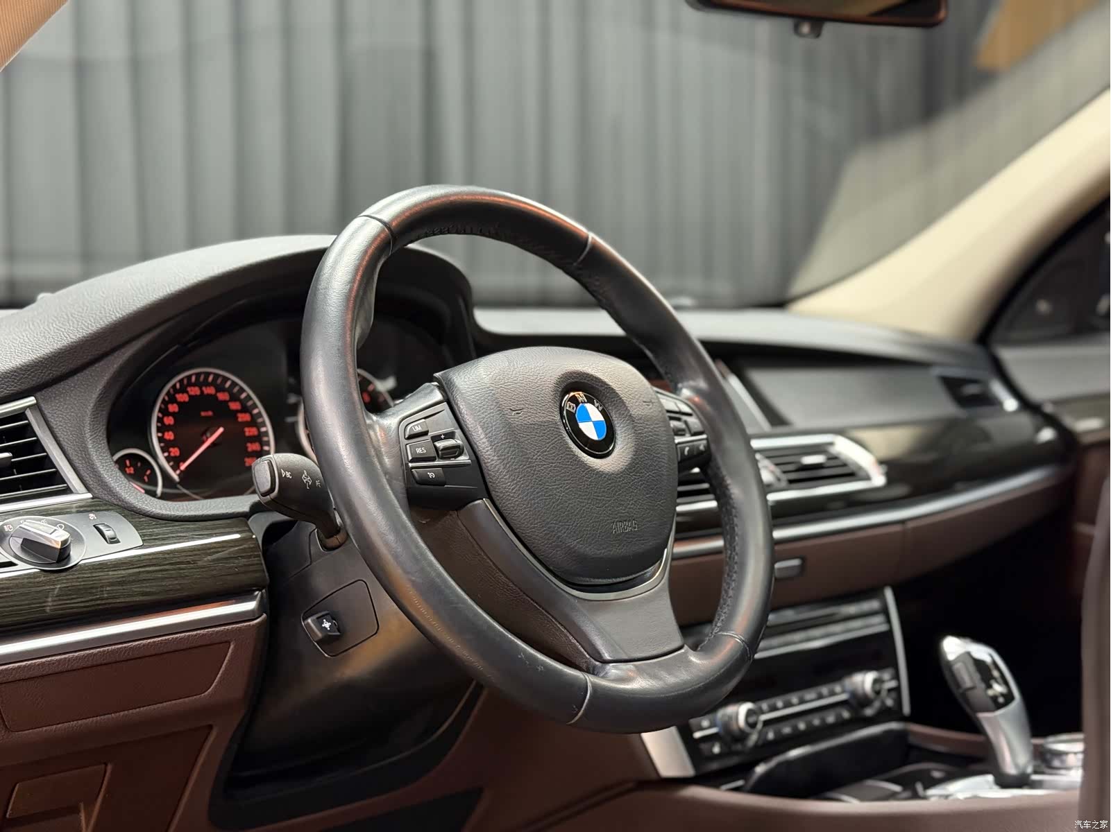 BMW 5 Series, 2016 6