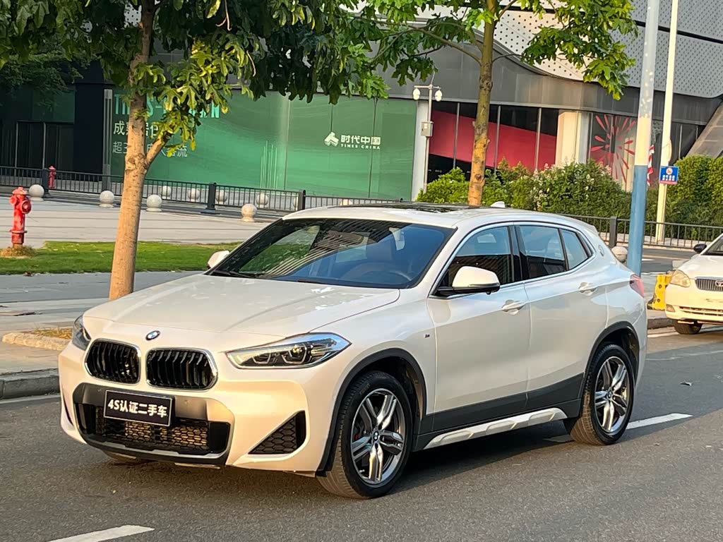 BMW X2