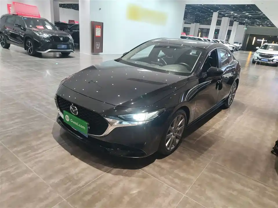 Mazda 3 Angkesaila