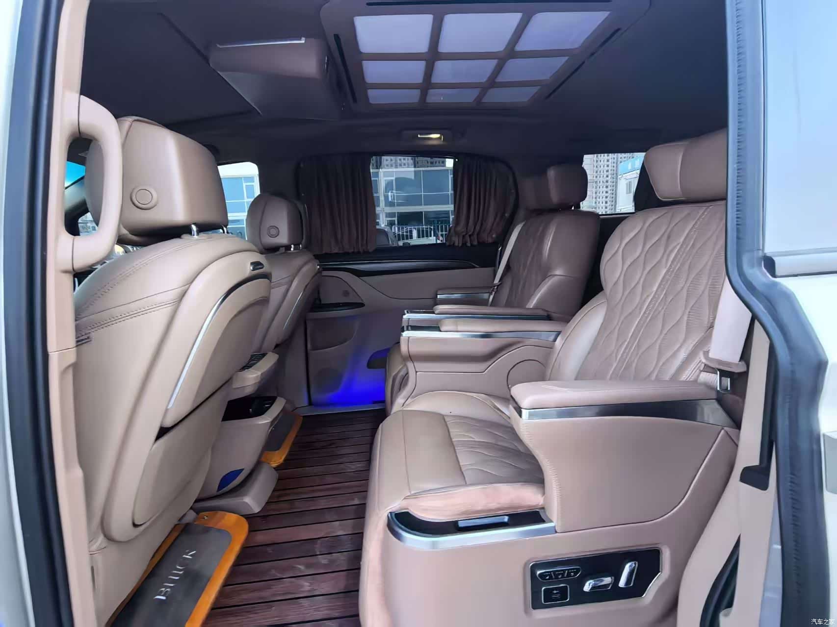 Buick GL8, 2021 8