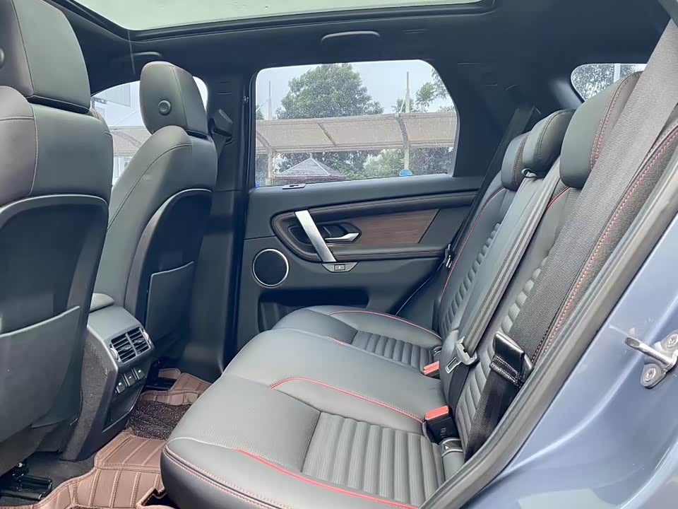 Land Rover Discover sports