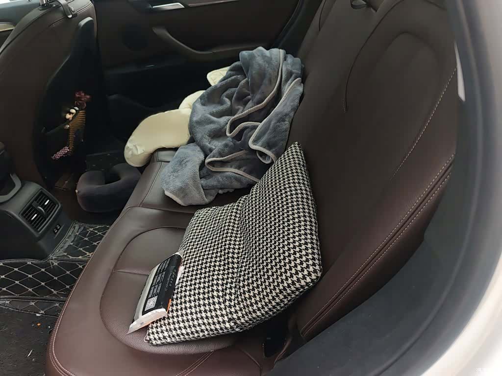 BMW X1, 2019 15