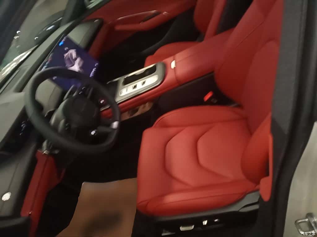Xiaomi SU7, 2026 15