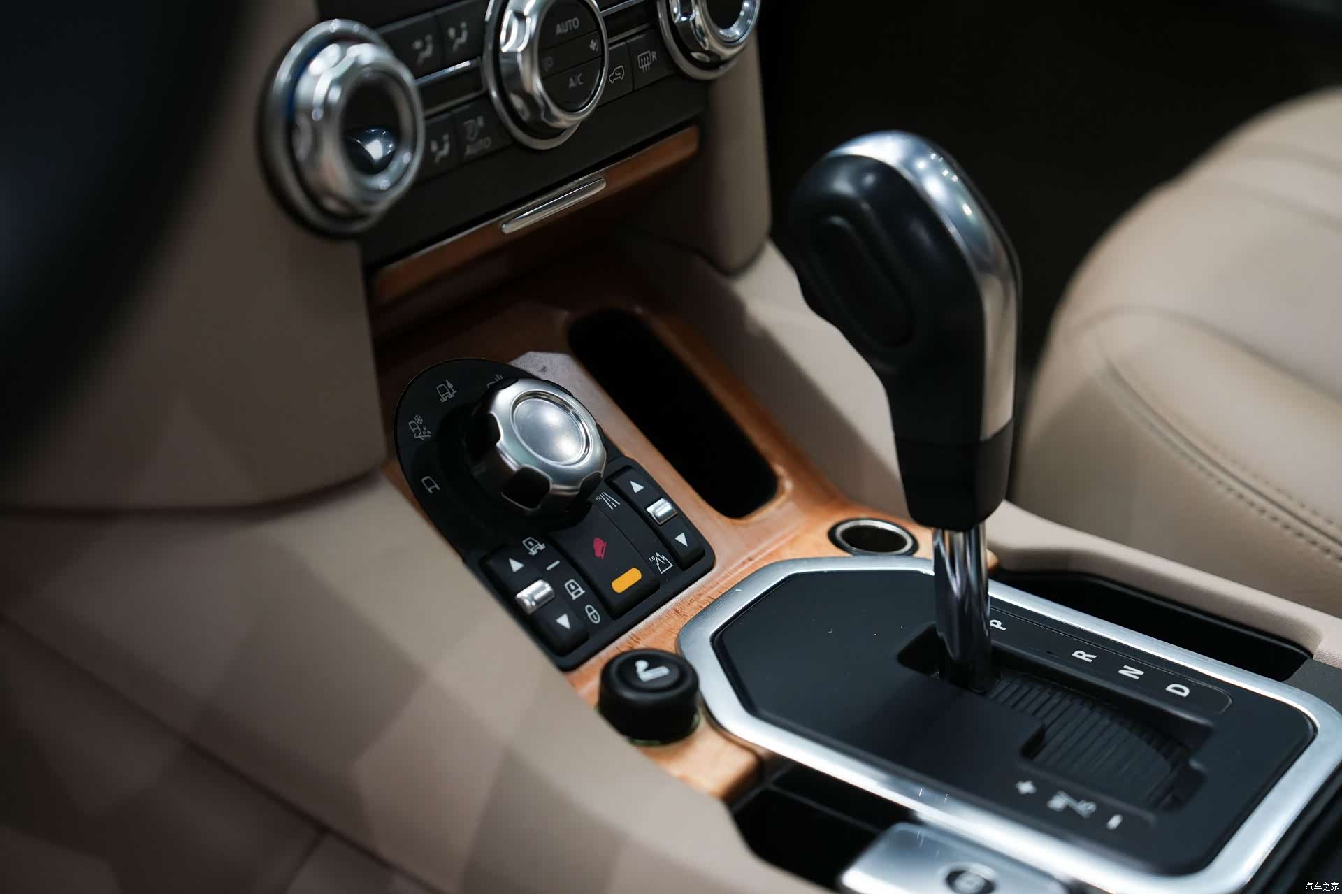 Land Rover Discovery, 2012 24