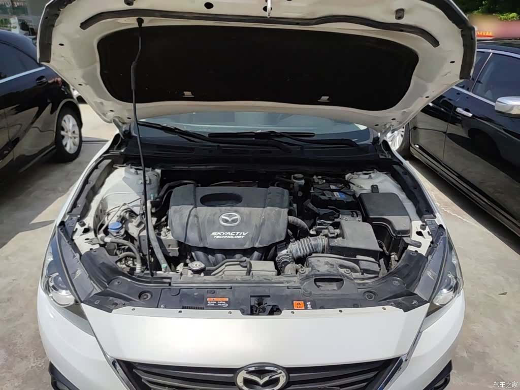 Mazda Mazda3, 2016 16
