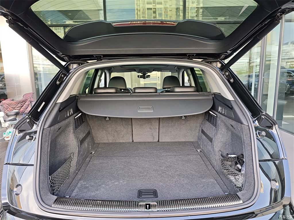 Audi Q5L, 2020 9