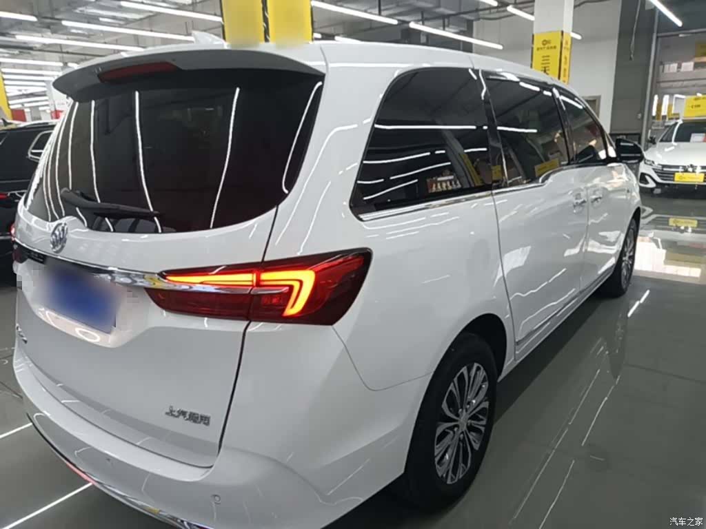 Buick GL8, 2022 7