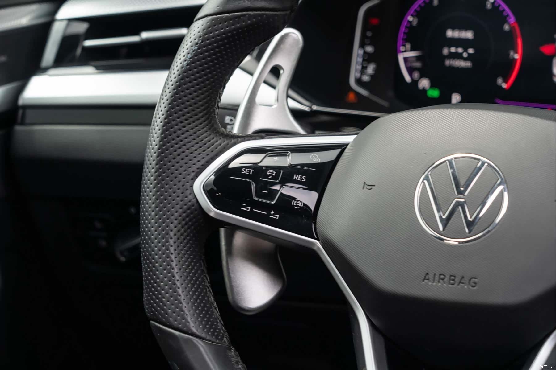 Volkswagen CC, 2022 21