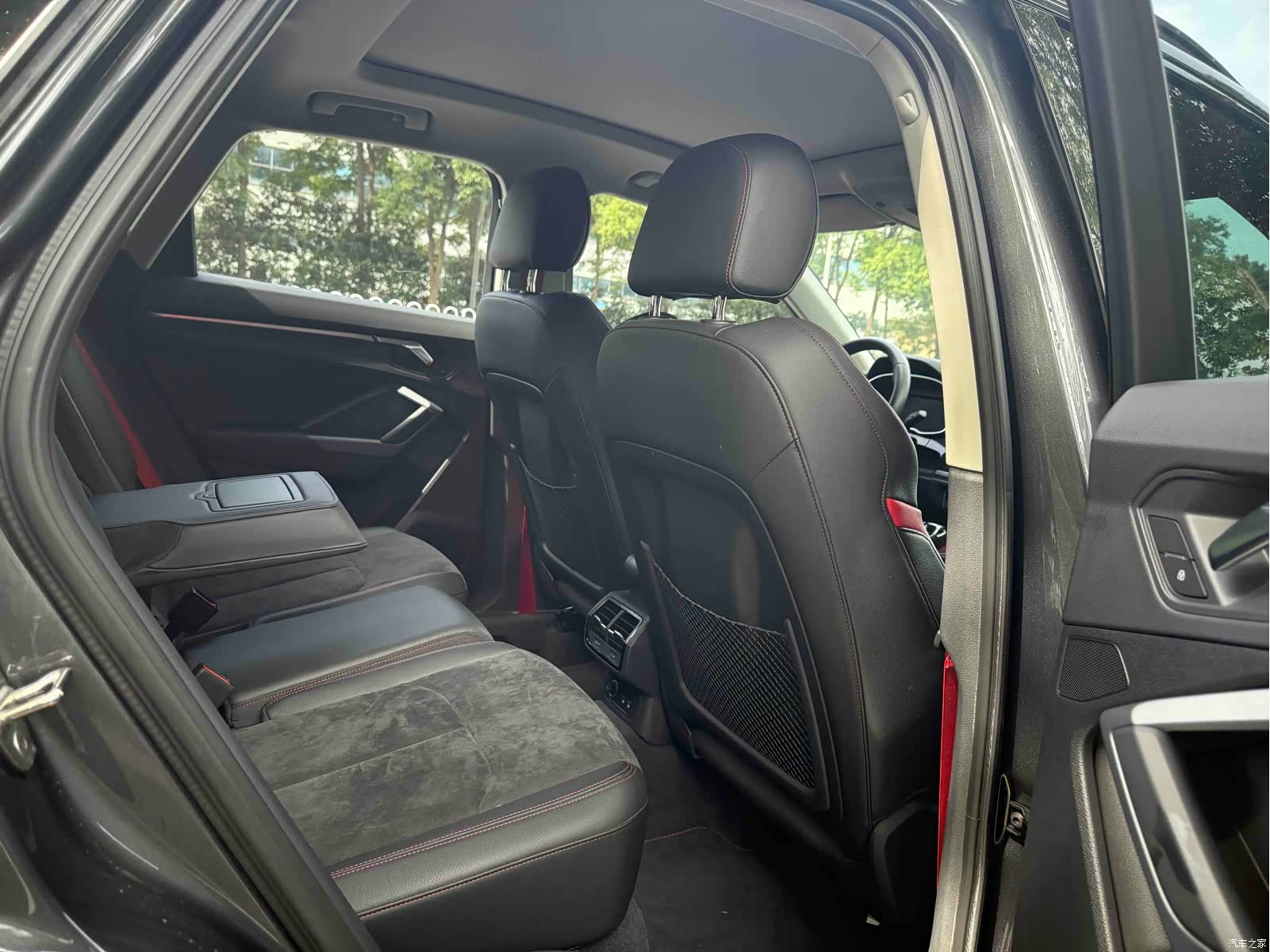 Audi Q3, 2020 8