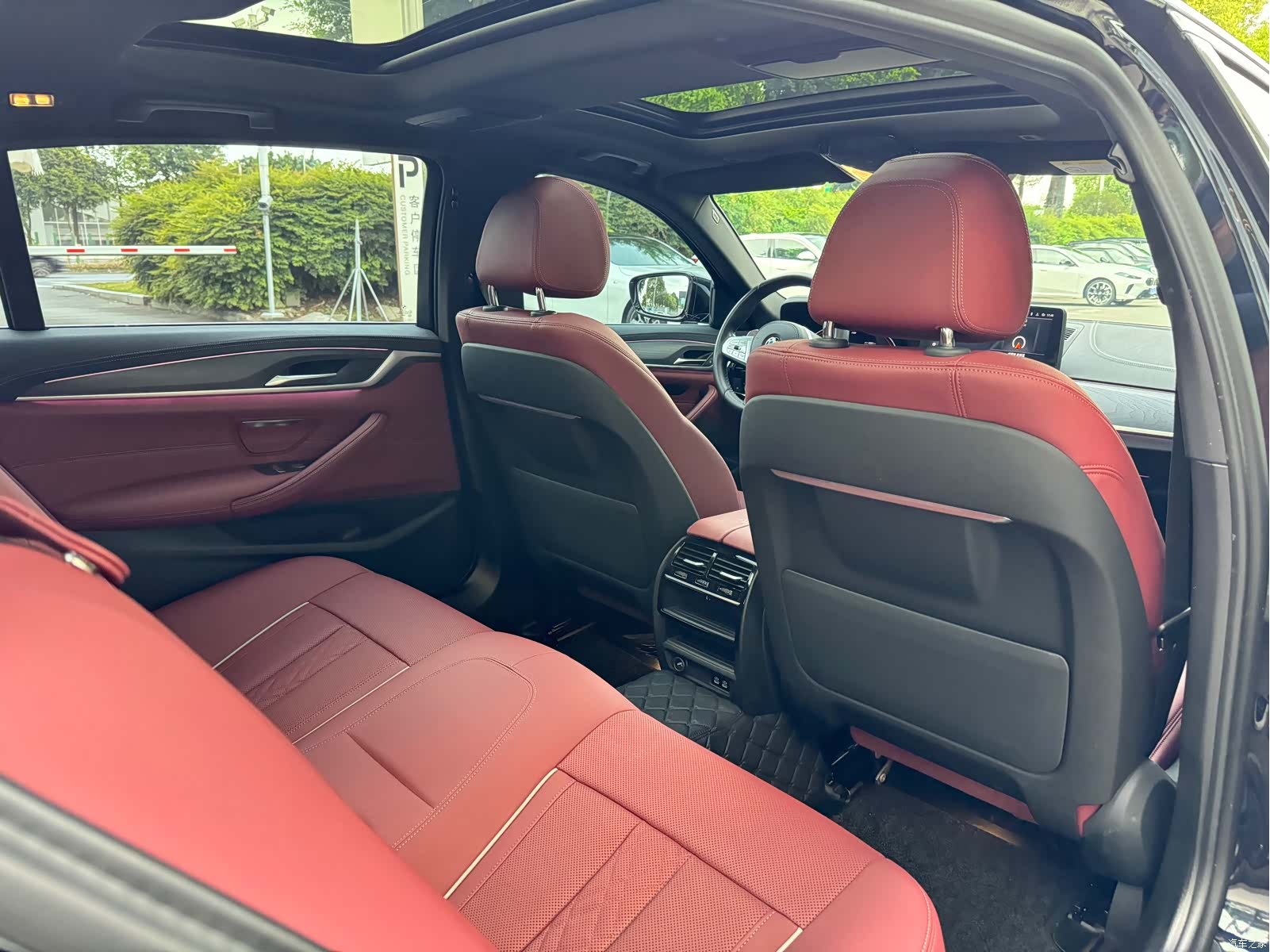 BMW 5 Series, 2023 10