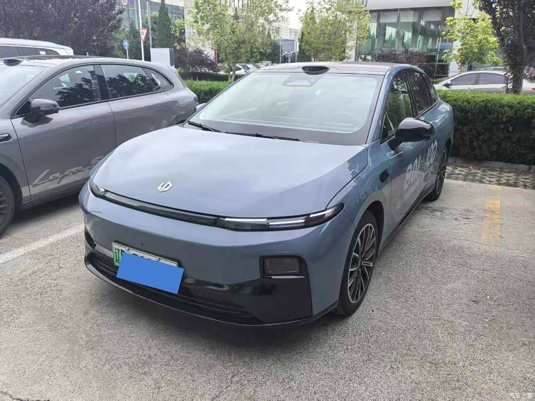 Leapmotor B01, 2025 1