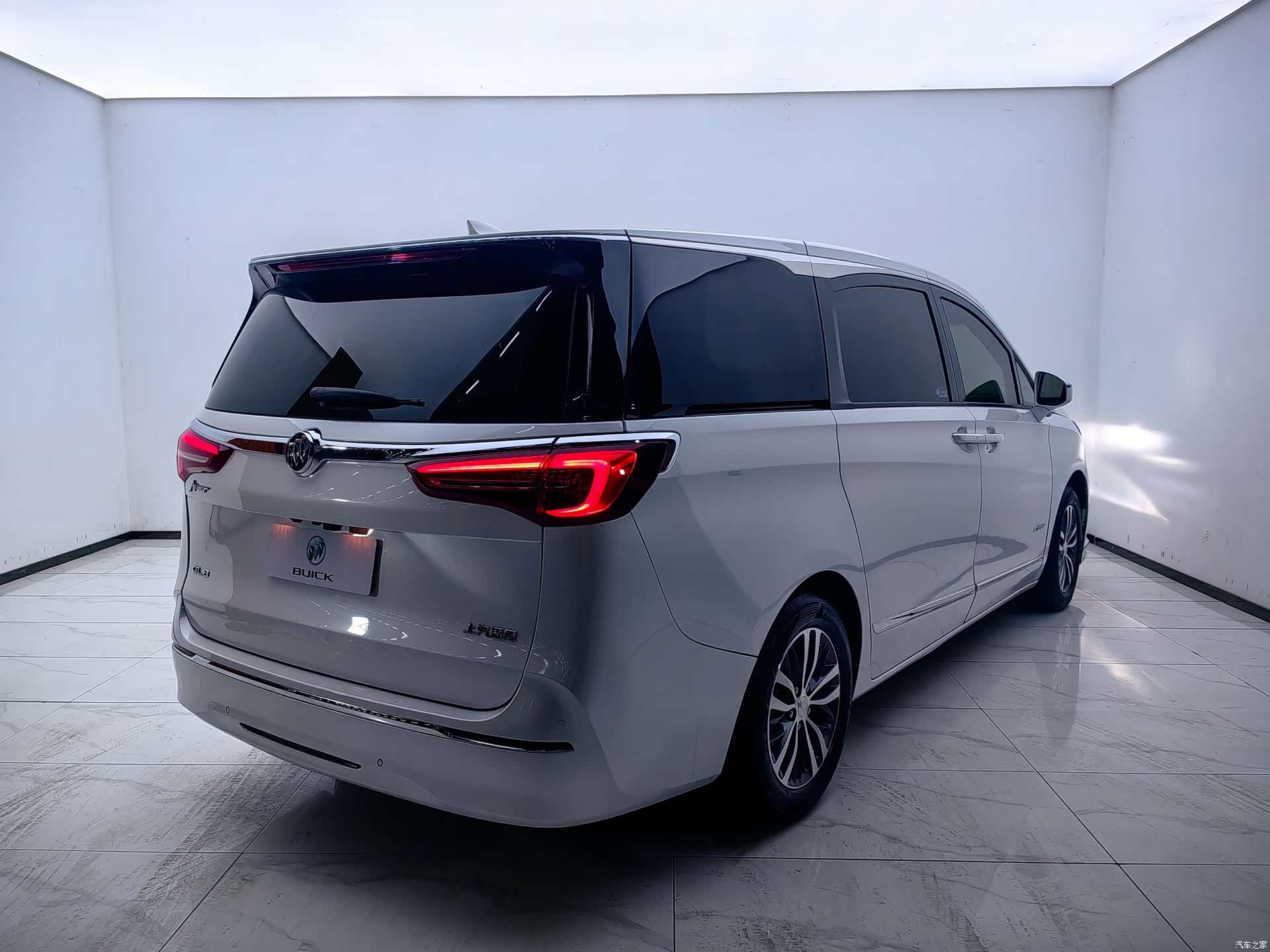 Buick GL8, 2020 18