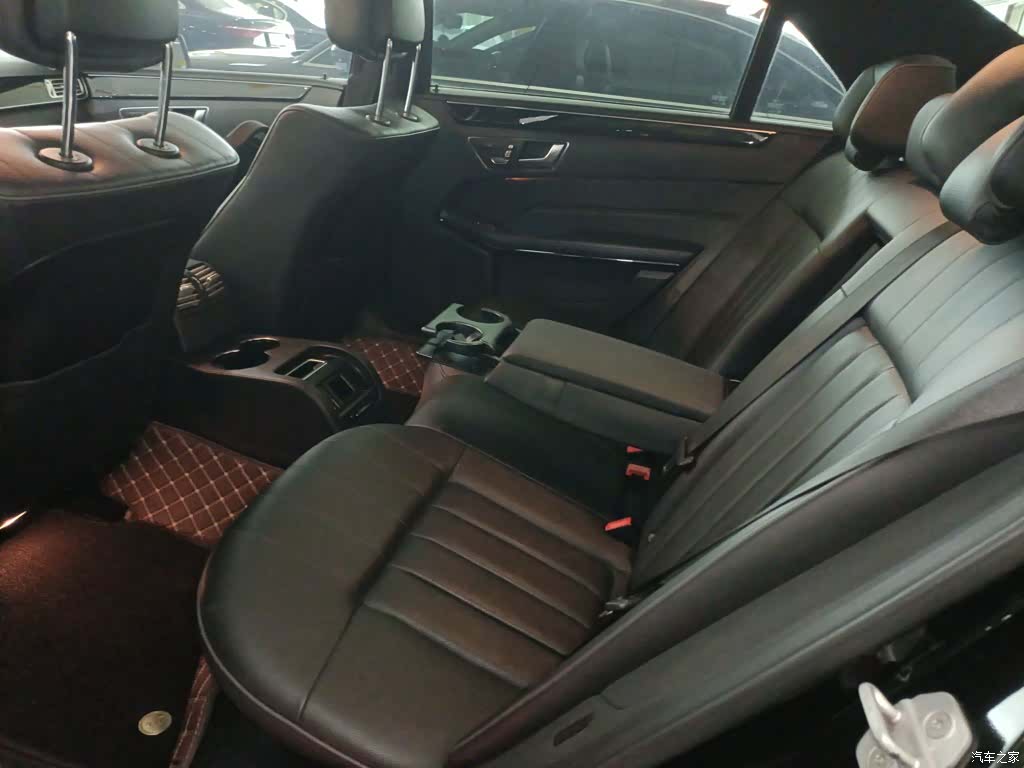 Mercedes-Benz E-Class, 2015 13